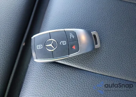 2023 Mercedes-Benz Glb 250 4Matic из США, поврежденный, VIN W1N4M4HB3PW275980